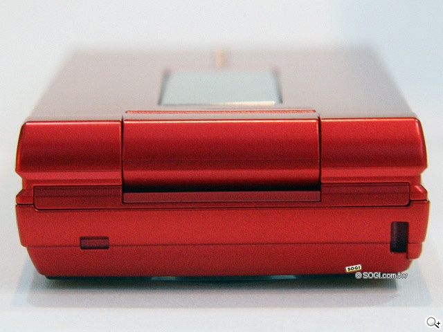 【戲水必備】Full HD × 防水 Sharp SH-07B 【戲水必備】Full HD × 防水 Sharp SH-07B