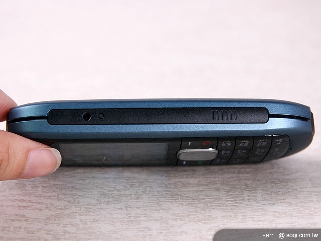 單兵注意!NOKIA 1800 新兵報到 單兵注意!NOKIA 1800 新兵報到