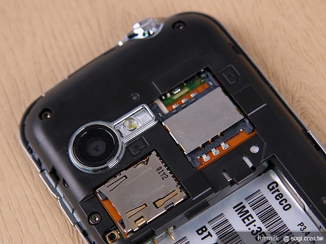 輕薄時尚,入門智慧 MOTO QUENCH XT3 輕薄時尚,入門智慧 MOTO QUENCH XT3