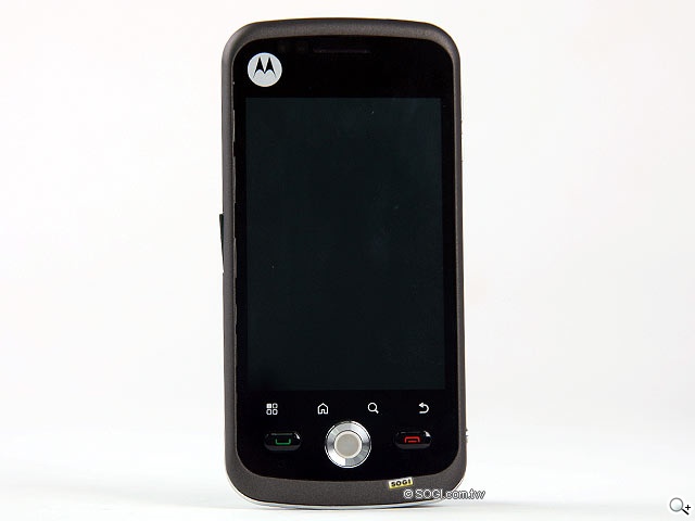 輕薄時尚,入門智慧 MOTO QUENCH XT3 輕薄時尚,入門智慧 MOTO QUENCH XT3