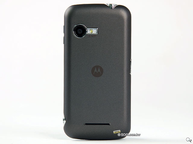 輕薄時尚,入門智慧 MOTO QUENCH XT3 輕薄時尚,入門智慧 MOTO QUENCH XT3