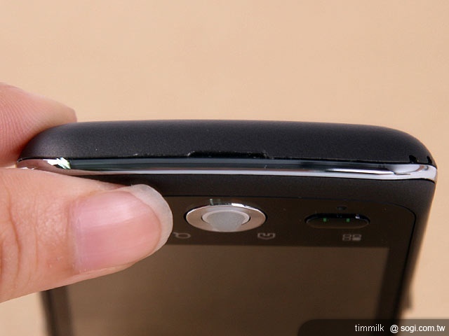 輕薄時尚,入門智慧 MOTO QUENCH XT3 輕薄時尚,入門智慧 MOTO QUENCH XT3