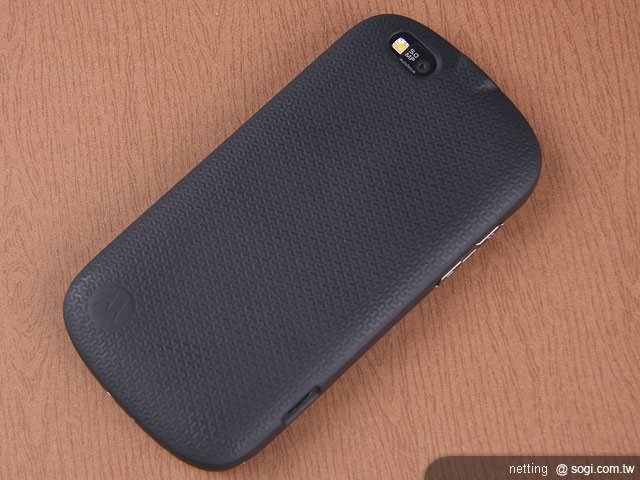 中生代炫風來襲 - MOTO QUENCH MB501 中生代炫風來襲 - MOTO QUENCH MB501