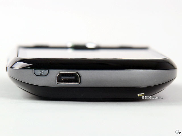 超值特色機 MOTO EX300 超值特色機 MOTO EX300