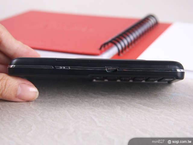 APOGEE YV202 銀髮族熱線新選擇