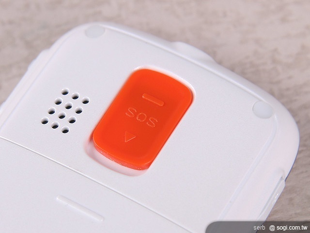 二代老人御守機 APOGEE AP201