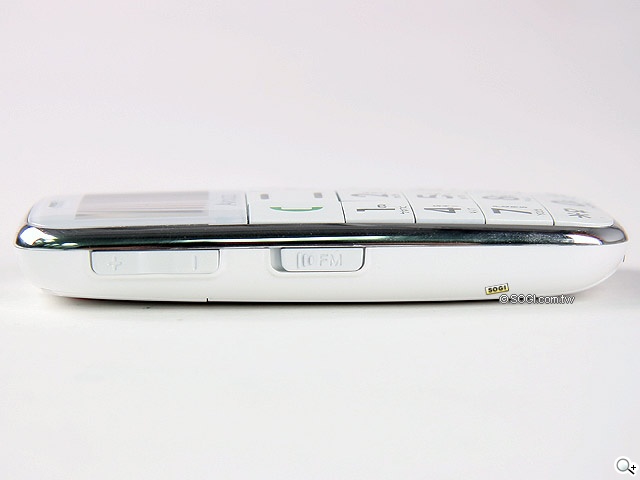 二代老人御守機 APOGEE AP201