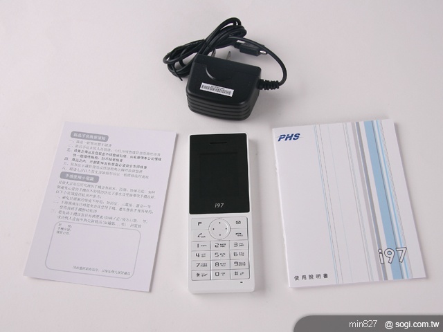 PHS i97 超輕巧 原機原號日本漫遊 PHS i97 超輕巧 原機原號日本漫遊