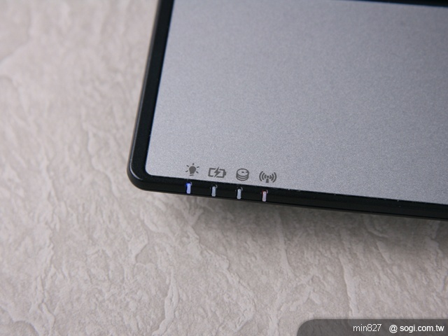 Android小筆電 Aspire One D255亮相 Android小筆電 Aspire One D255亮相