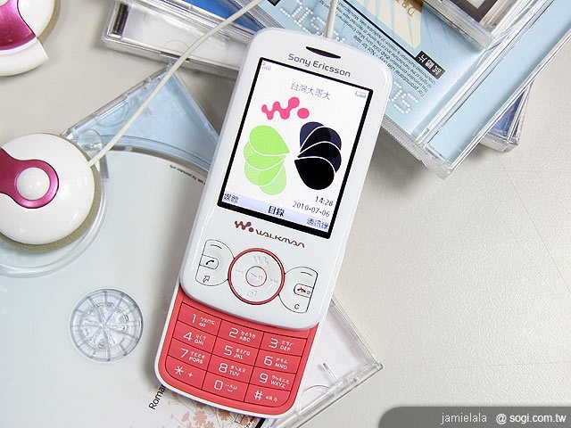 經濟實惠音樂家 Sony Ericsson Spiro 經濟實惠音樂家 Sony Ericsson Spiro