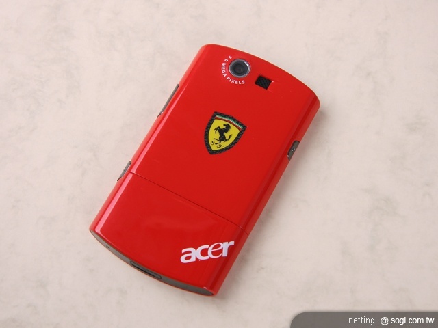 Acer Liquid E 法拉利火紅登場 Acer Liquid E 法拉利火紅登場