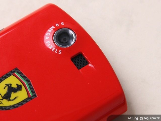 Acer Liquid E 法拉利火紅登場 Acer Liquid E 法拉利火紅登場