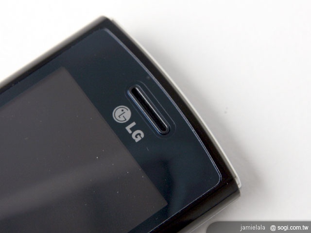 跨世代入門機 LG GM360i 跨世代入門機 LG GM360i