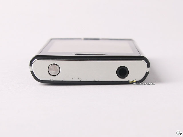 跨世代入門機 LG GM360i 跨世代入門機 LG GM360i