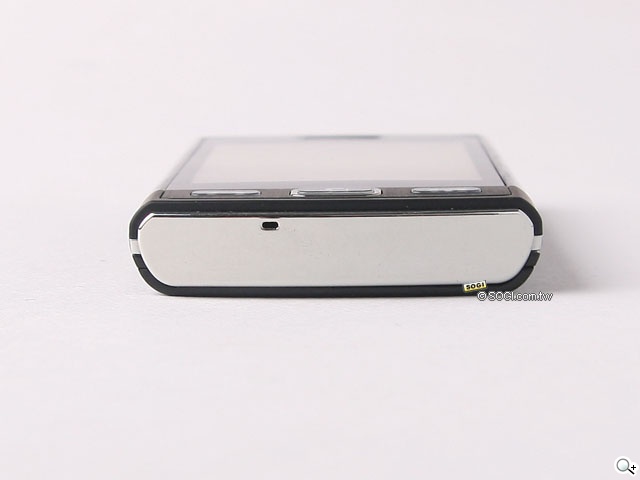 跨世代入門機 LG GM360i 跨世代入門機 LG GM360i