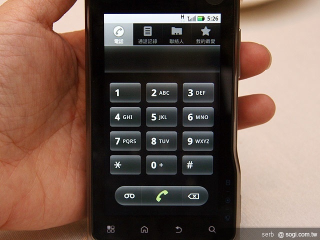 MOTO再推XT720、QUENCH XT5智慧機 MOTO再推XT720、QUENCH XT5智慧機