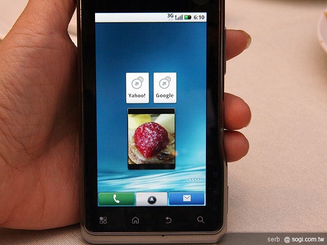 MOTO再推XT720、QUENCH XT5智慧機 MOTO再推XT720、QUENCH XT5智慧機