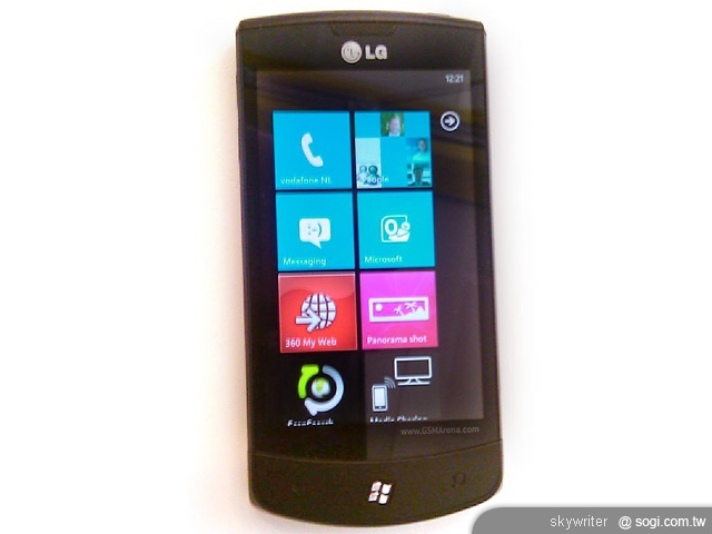 1.3GHz謠言破滅!WP7手機LG E900流出 1.3GHz謠言破滅!WP7手機LG E900流出