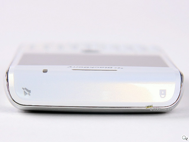 BlackBerry Bold 9700 典雅珍珠白 BlackBerry Bold 9700 典雅珍珠白