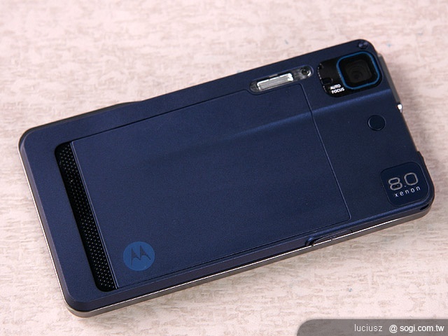 MOTO MILESTONE XT720 進化登場 MOTO MILESTONE XT720 進化登場