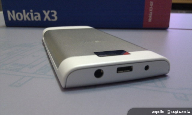 X3-02白色開箱文