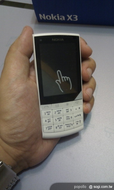 X3-02白色開箱文