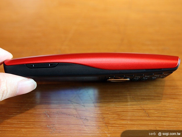 SE 推 Cedar 環保新機、Vivaz 粉嫩上市 SE 推 Cedar 環保新機、Vivaz 粉嫩上市