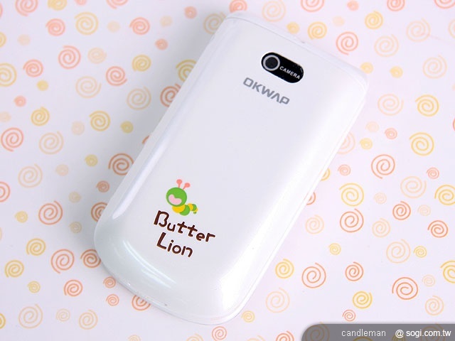超口愛長舌機！OKWAP A310 奶油獅