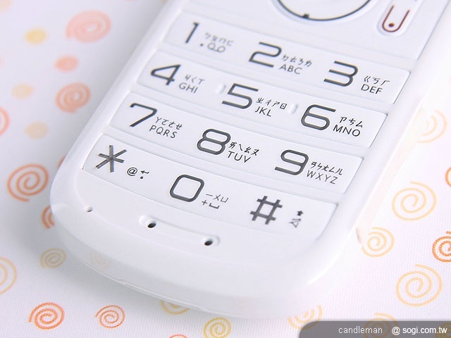 超口愛長舌機！OKWAP A310 奶油獅