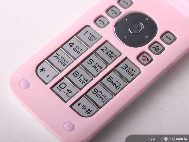 PULID D202 雙卡雙待魔燈機 訊息不漏接 PULID D202 雙卡雙待魔燈機 訊息不漏接