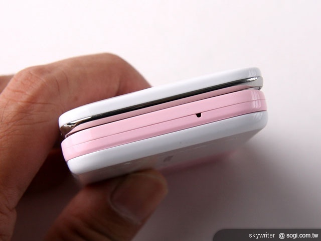 PULID D202 雙卡雙待魔燈機 訊息不漏接 PULID D202 雙卡雙待魔燈機 訊息不漏接