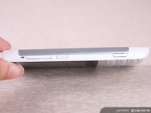 NOKIA X3-02 觸、鍵萬能二合一 NOKIA X3-02 觸、鍵萬能二合一