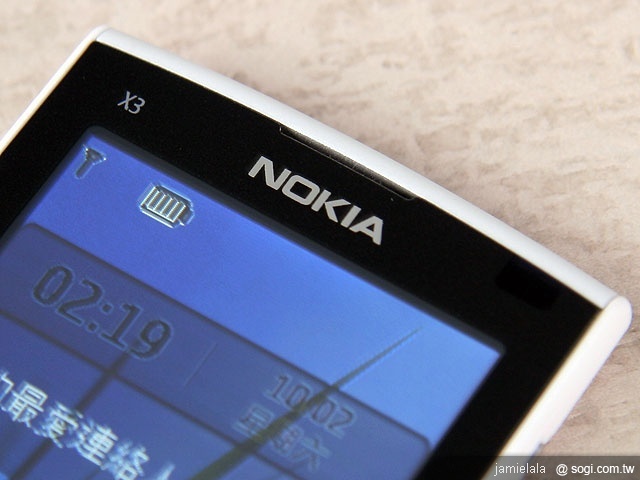 NOKIA X3-02 觸、鍵萬能二合一 NOKIA X3-02 觸、鍵萬能二合一