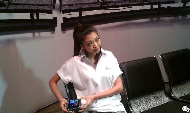 HTC Desire HD、Desire Z 台灣發表 11 月上市 HTC Desire HD、Desire Z 台灣發表 11 月上市