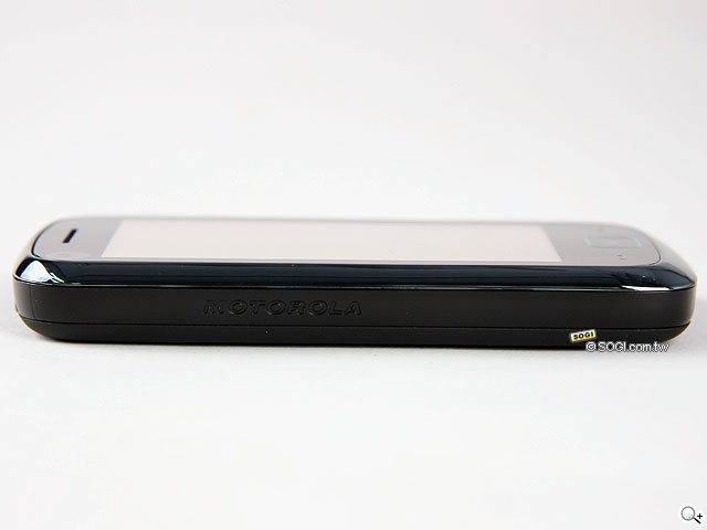 MOTO EX128 輕鬆掌握雙卡人生 MOTO EX128 輕鬆掌握雙卡人生