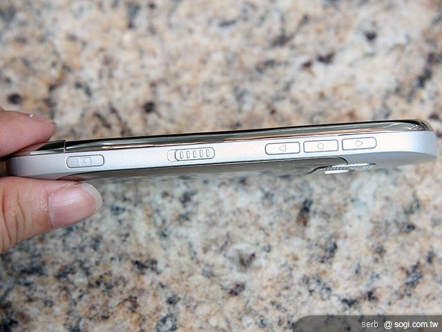 NOKIA C7 時尚兼智慧 優雅上市 NOKIA C7 時尚兼智慧 優雅上市