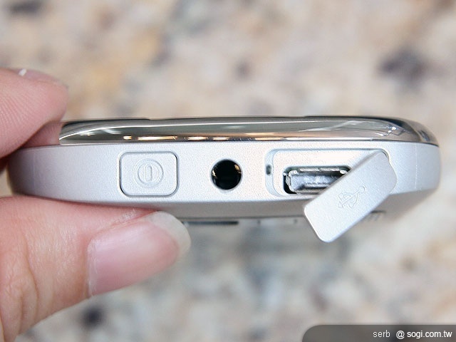 NOKIA C7 時尚兼智慧 優雅上市 NOKIA C7 時尚兼智慧 優雅上市