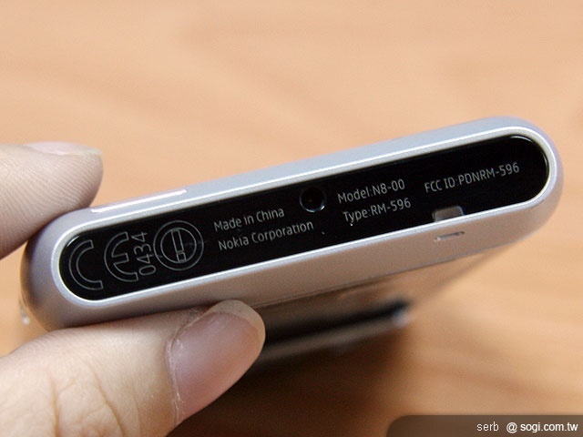 千萬旗艦機 NOKIA N8 玩出頂尖智慧 千萬旗艦機 NOKIA N8 玩出頂尖智慧