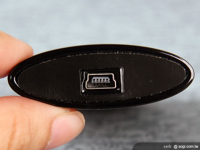 iPhone 4 入手! 精選配件特輯 iPhone 4 入手! 精選配件特輯