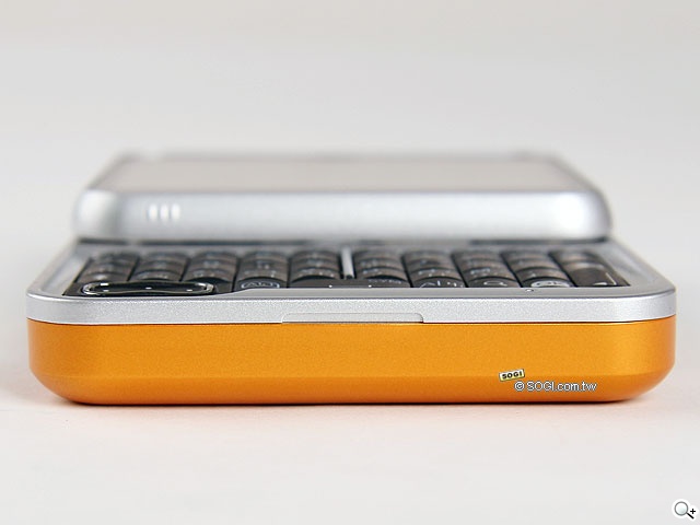 『方正有型,正是流行』MOTO FLIPOUT 『方正有型,正是流行』MOTO FLIPOUT