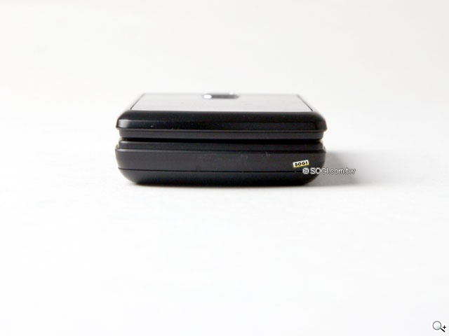 銀髮族的時尚新選擇 - LG KF301