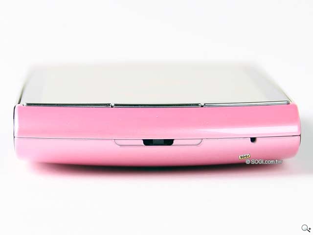 Sony Ericsson Vivaz 新色「粉」嫩動人 Sony Ericsson Vivaz 新色「粉」嫩動人