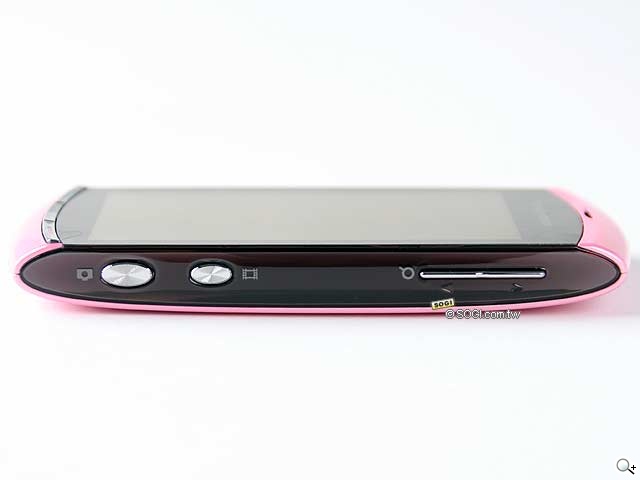 Sony Ericsson Vivaz 新色「粉」嫩動人 Sony Ericsson Vivaz 新色「粉」嫩動人
