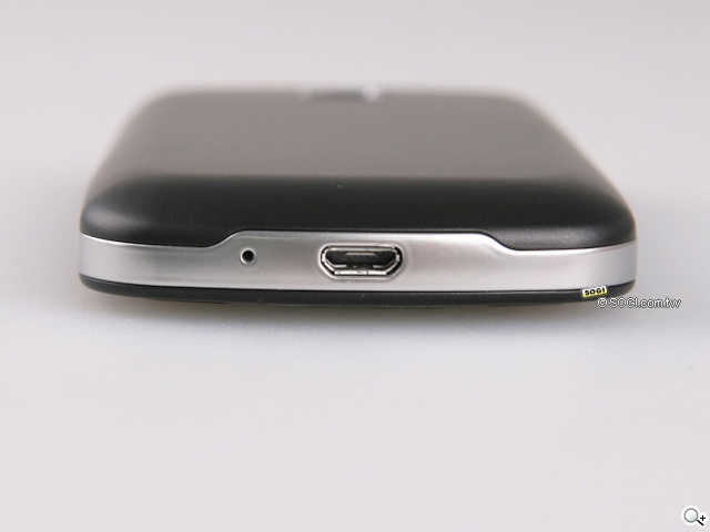 LG Optimus One 與機器人的邂逅 LG Optimus One 與機器人的邂逅