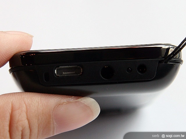 NOKIA C6-01、C5-03 酷潮上市