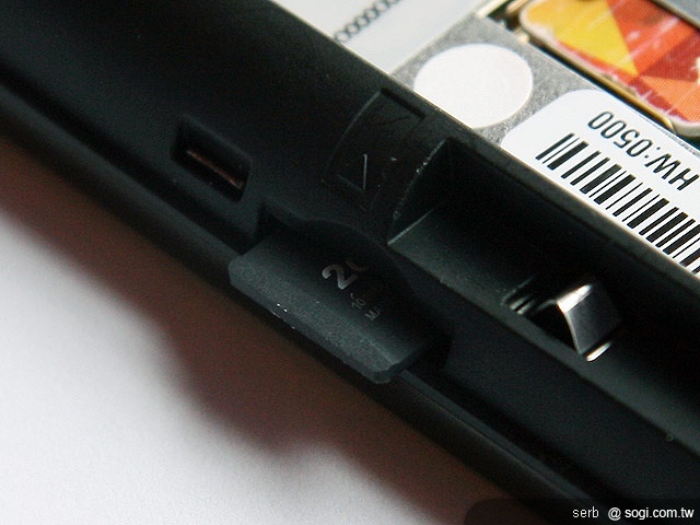 NOKIA C6-01、C5-03 酷潮上市