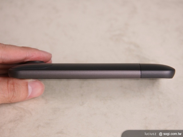 Android 新生旗艦機 - HTC Desire HD