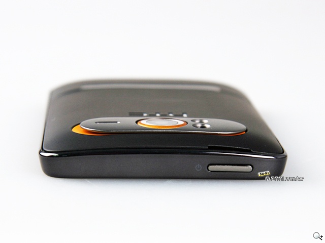 4.3 吋巨幕機王 - HTC HD7 4.3 吋巨幕機王 - HTC HD7