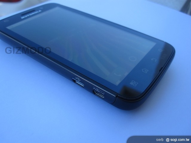 MOTO Olympus 雙核機 最快12月推出! MOTO Olympus 雙核機 最快12月推出!