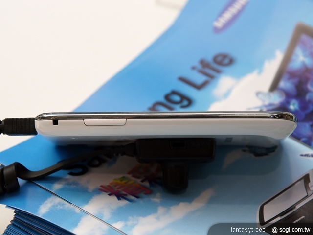 三星i9000雪白新色 資訊月首曝光